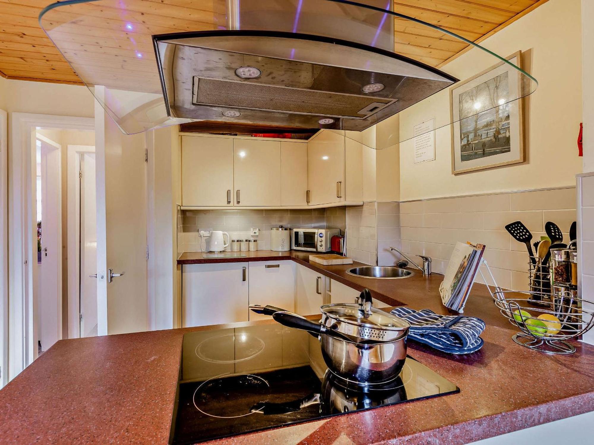 Strawberries And Cream Villa Bowness-on-Windermere Eksteriør billede