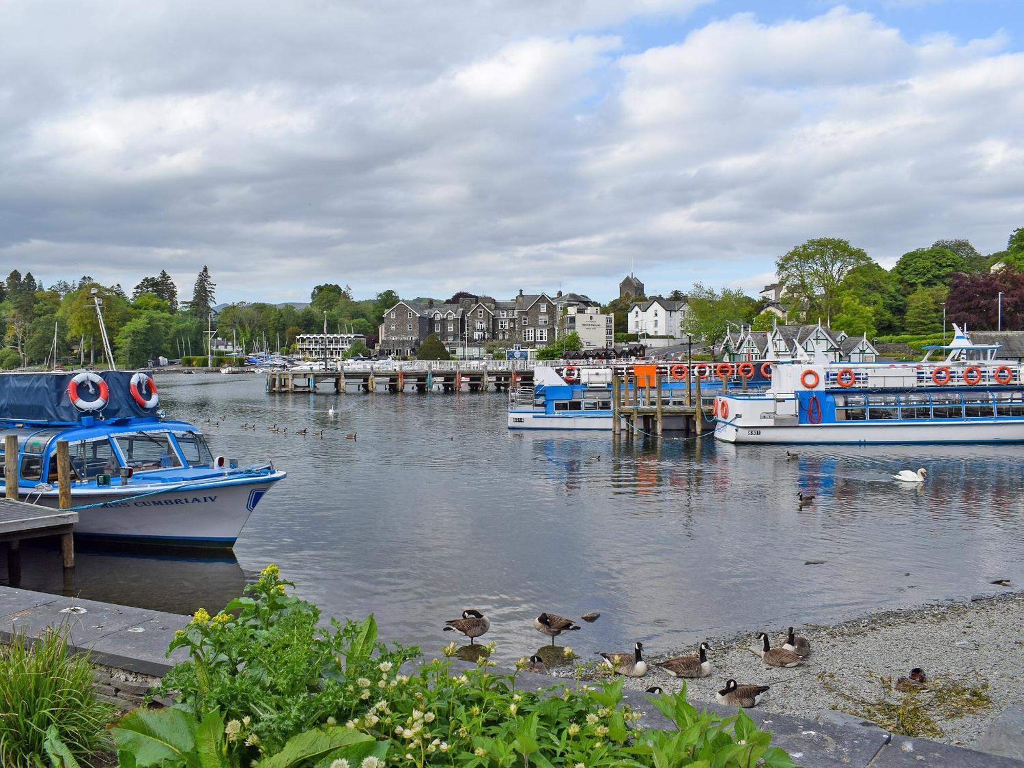 Strawberries And Cream Villa Bowness-on-Windermere Eksteriør billede